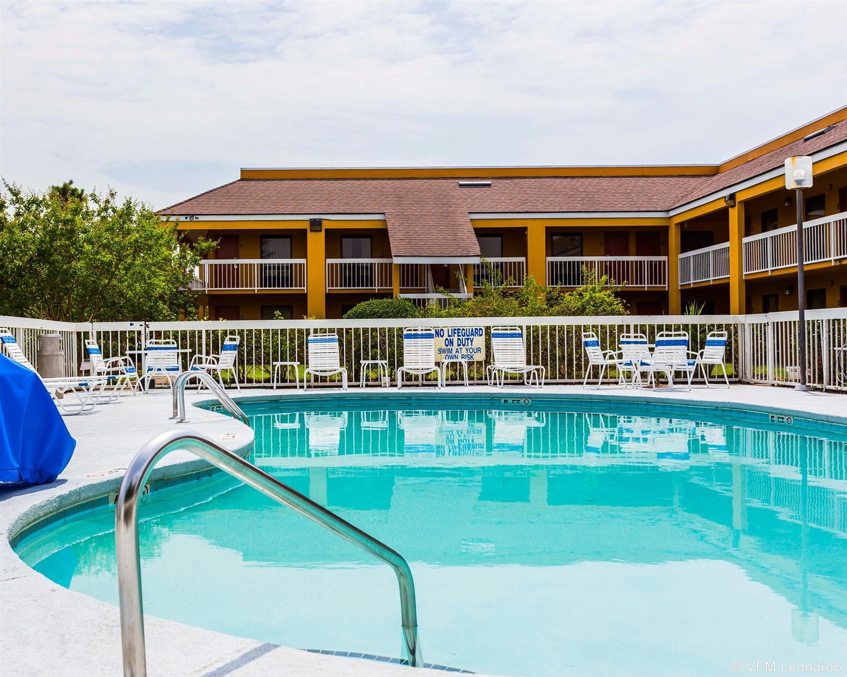 Quality Inn Coliseum North Charleston Bagian luar foto