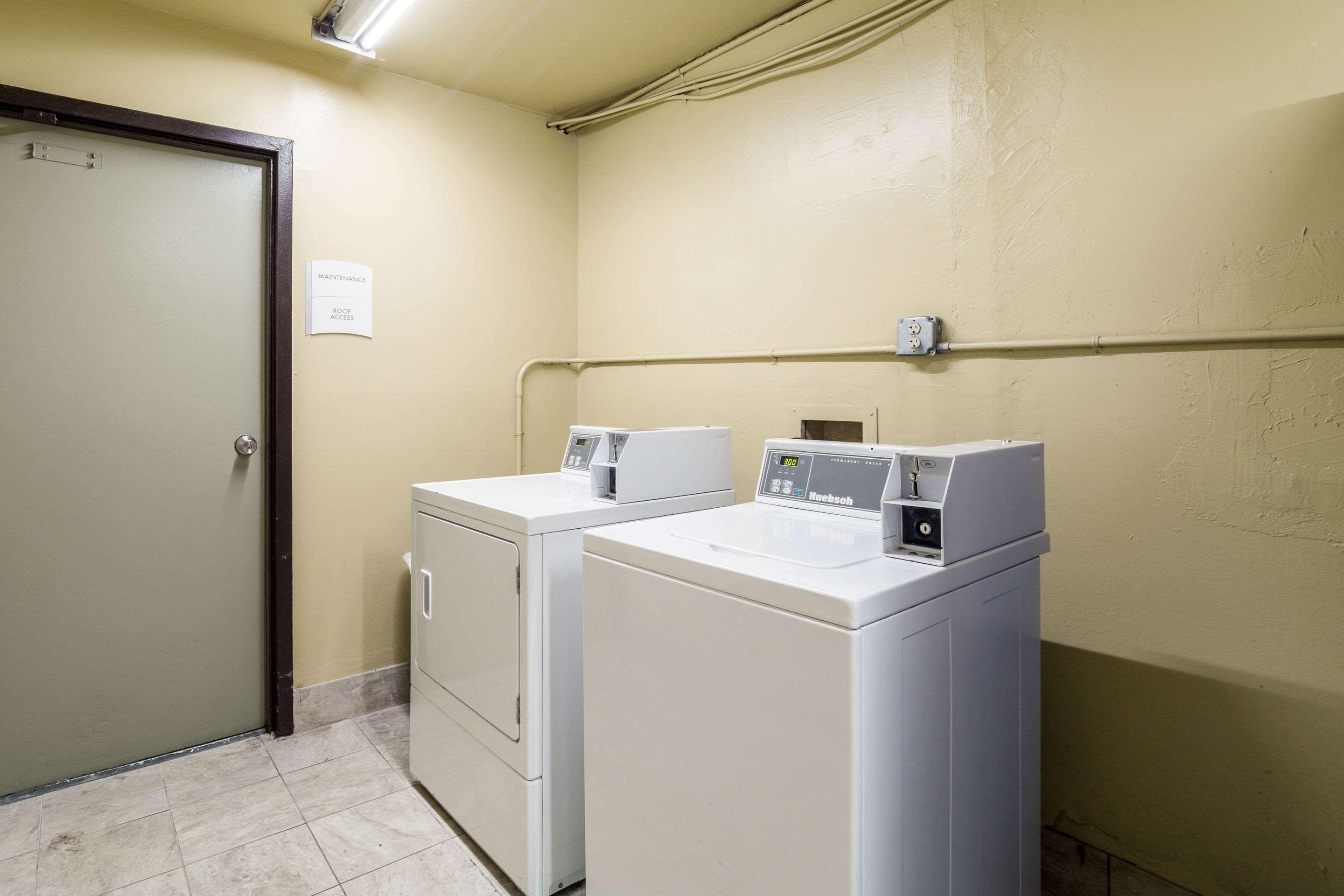 Quality Inn Coliseum North Charleston Bagian luar foto