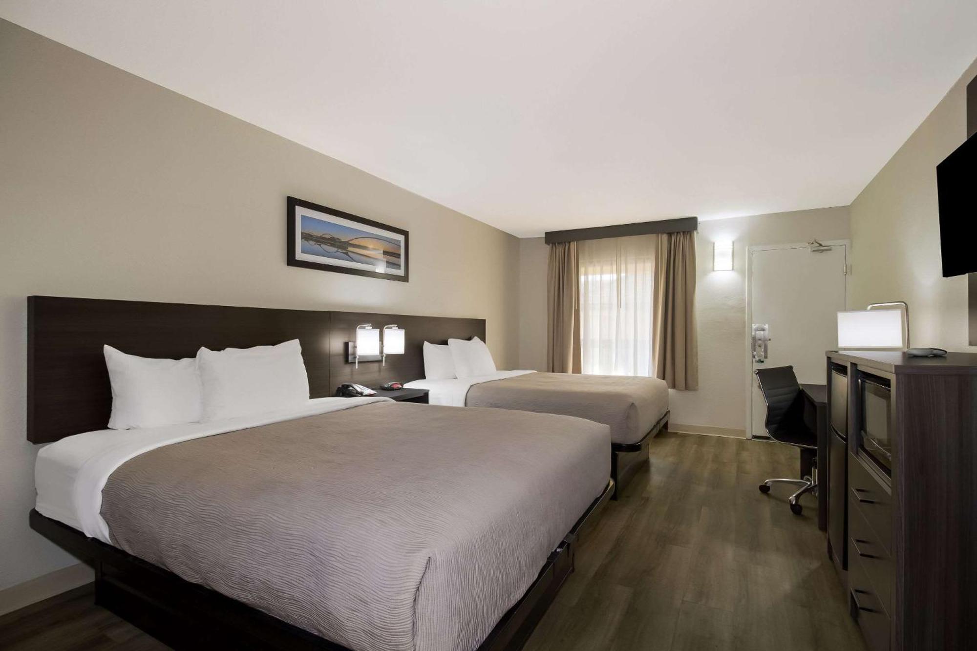 Quality Inn Coliseum North Charleston Bagian luar foto