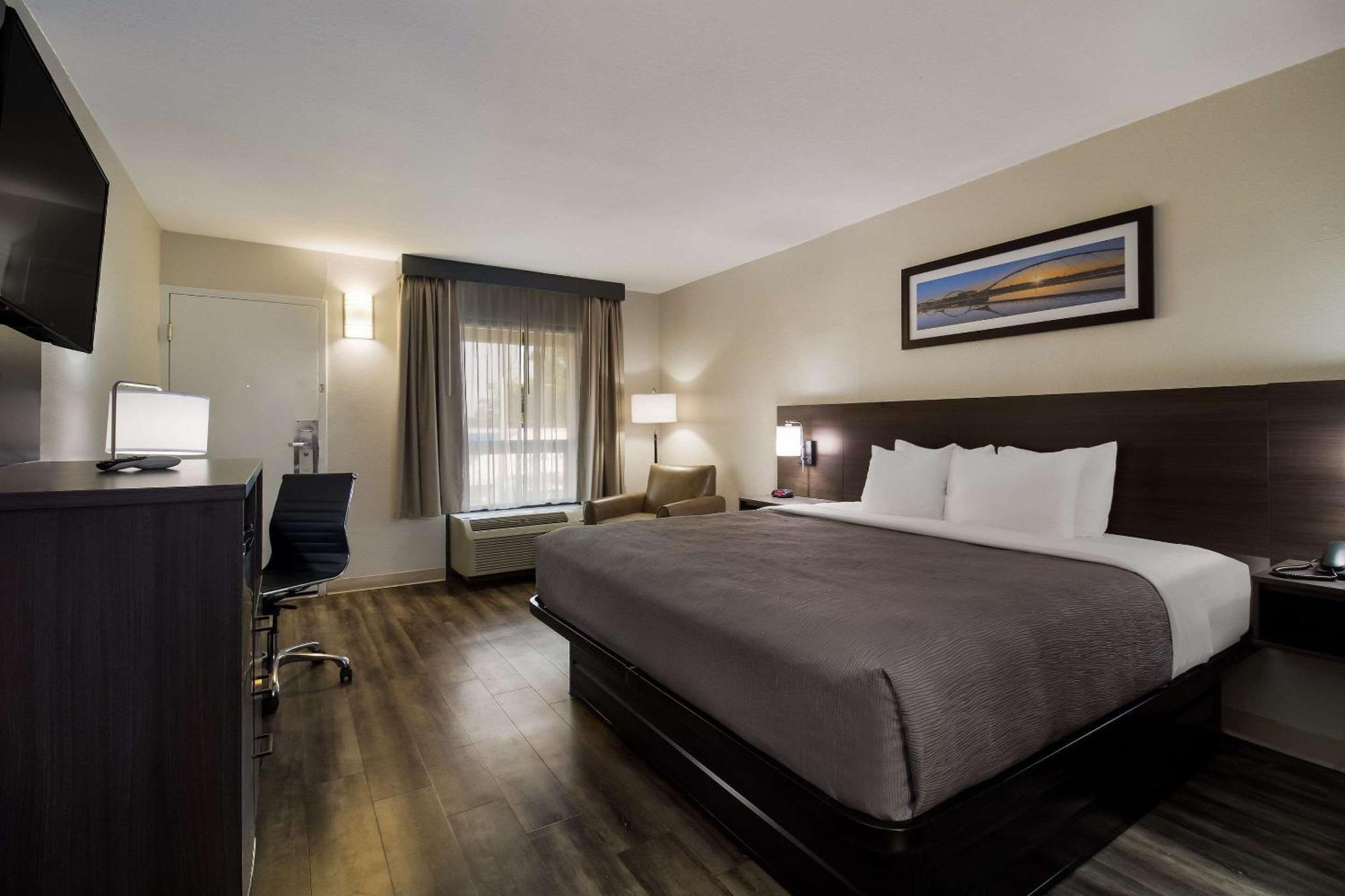 Quality Inn Coliseum North Charleston Bagian luar foto